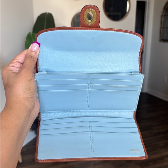 🫶🏽💳VTG COACH Legacy Turnlock Wallet💳🫶🏽 - Picture 14 of 16